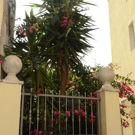Casa Cabras B&B 시니스콜라