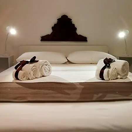 Casa Cabras Bed & Breakfast 3*